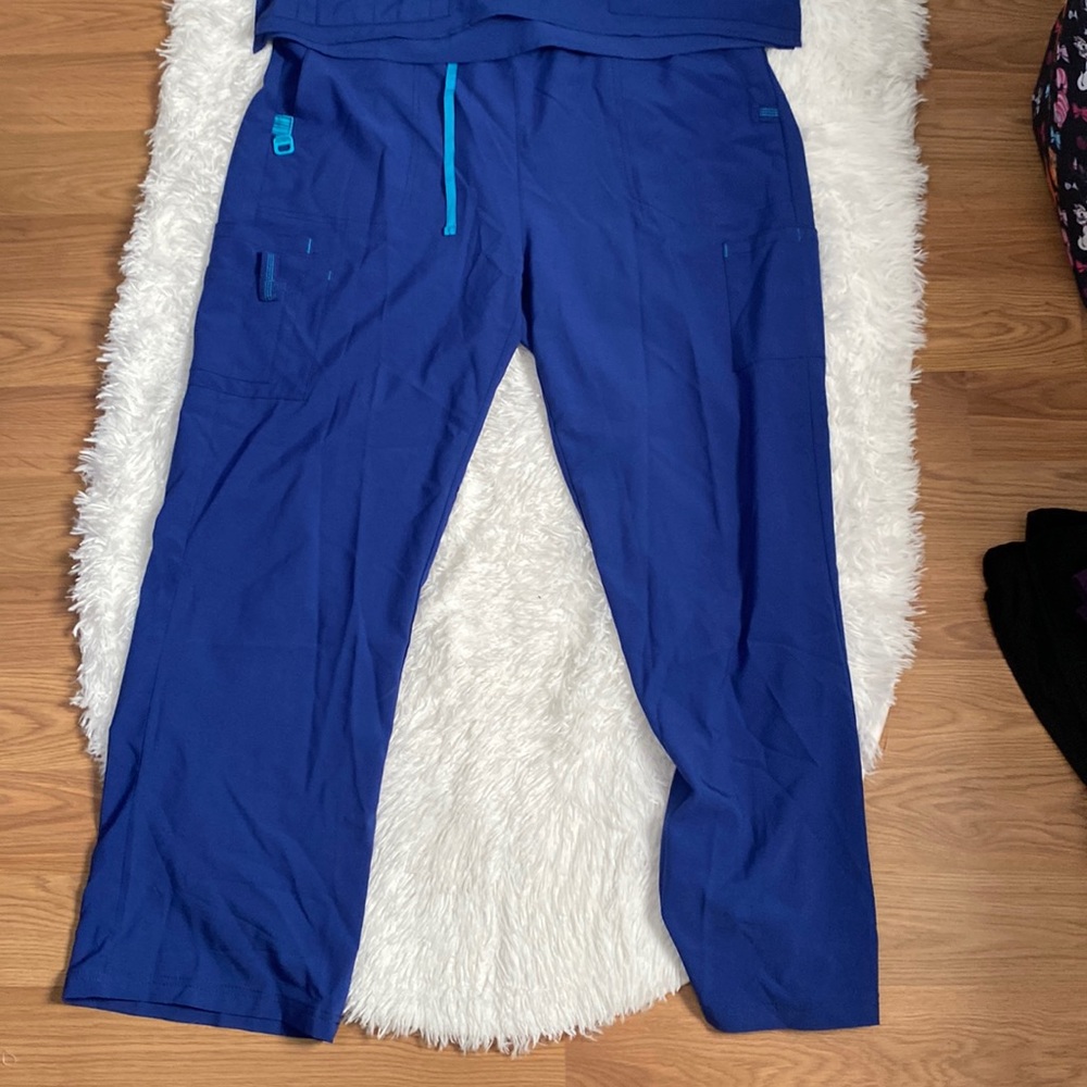 Women’s blue scrub set
